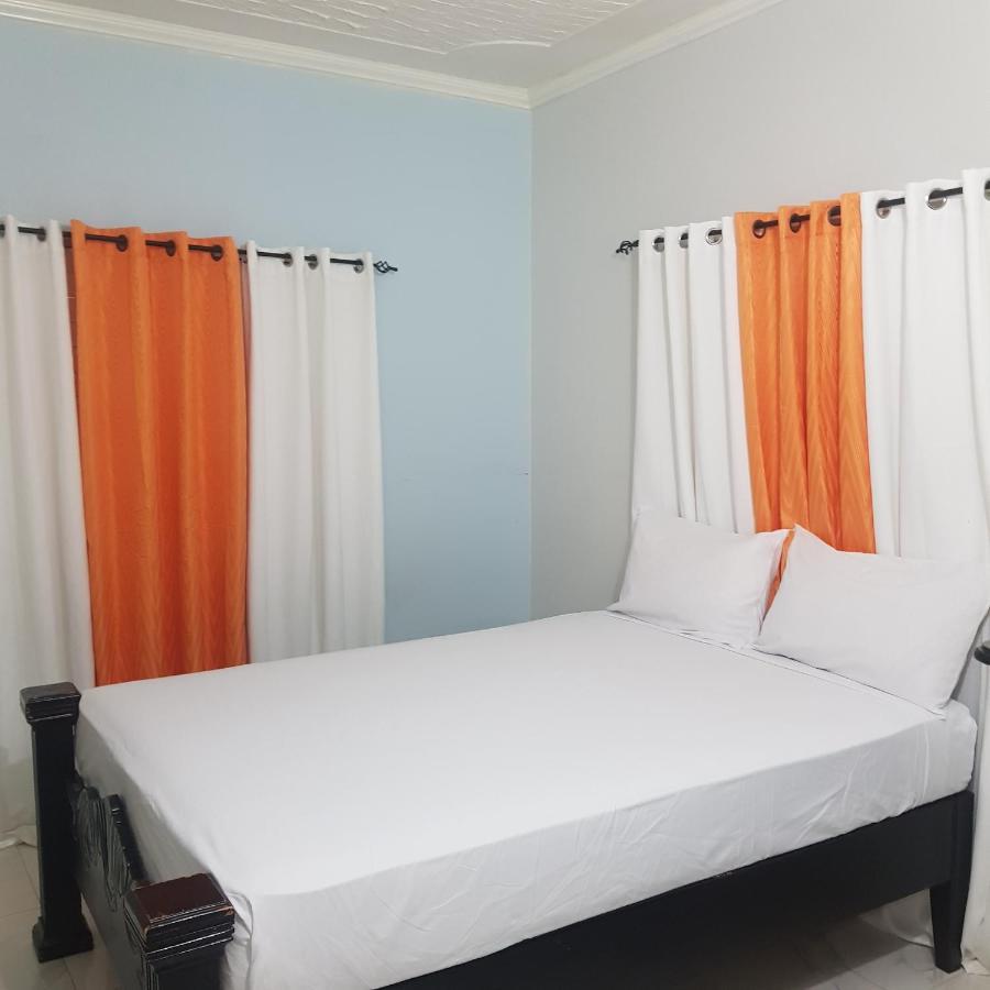 The Braemar Suite III New Kingston Ngoại thất bức ảnh